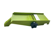 Lade das Bild in den Galerie-Viewer, TNS 2000 Gemüsehobel mit Programmschaltung – hochwertiger Gemüseschneider Made in Germany von ABK Neuheiten.