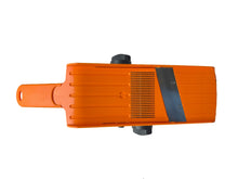 Lade das Bild in den Galerie-Viewer, TNS 3000 Gemüsehobel in Kiwi-Grün und Orange erhältlich