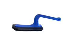 Lade das Bild in den Galerie-Viewer, V7 Pferde- und Kuhbürste